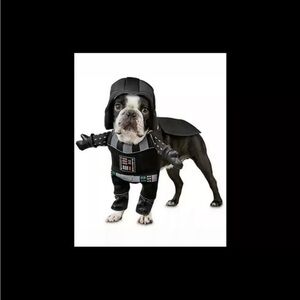 Darth Vader Pet Costume with sounds. Size Medium. (No hat or Cape)